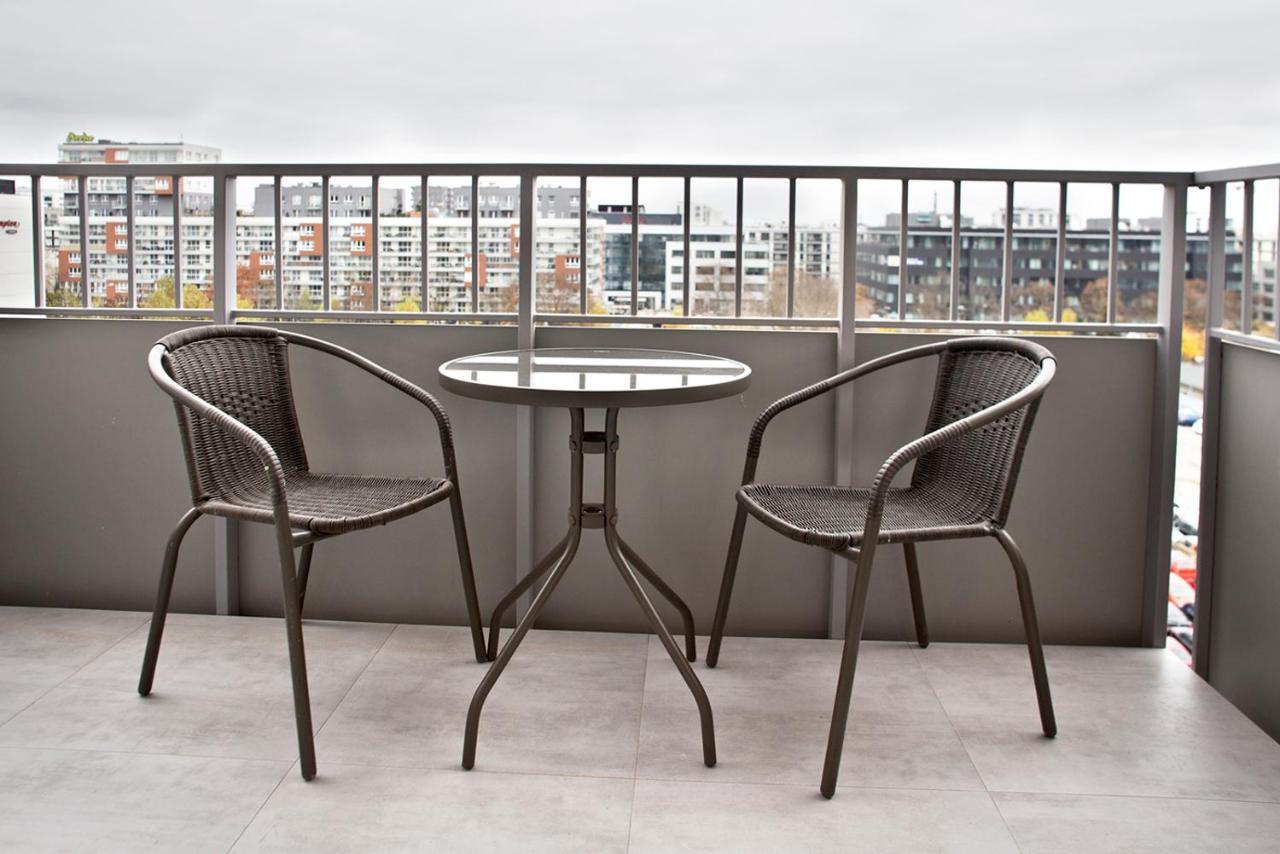 Komputerowa Serviced Apartments By P&O Warschau Exterior foto