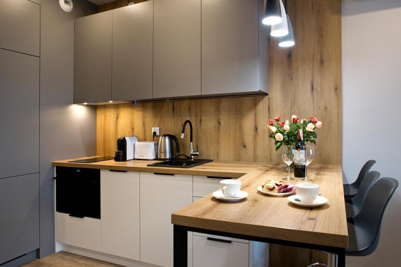 Komputerowa Serviced Apartments By P&O Warschau Exterior foto